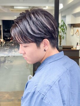 ノラ ウメダ(NORA UMEDA) 【NORA UMEDA 高木】ダークグレージュ&ホワイトハイライト