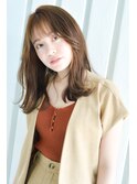 2021サクラ‐クリエイタースタイル1外はね鎖骨レイヤースタイル2