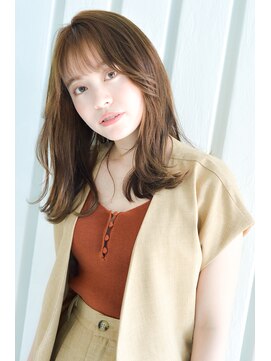 サクラ ビューティ ヴィレッジ(SAKURA Beauty village) 2021サクラ‐クリエイタースタイル1外はね鎖骨レイヤースタイル2