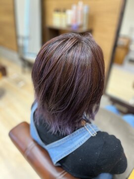 リブリス(Rebliss) ラベージュ×切りっぱなしボブ