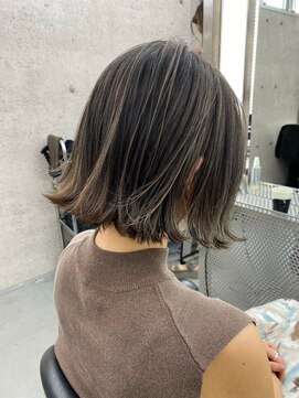 イキ 表参道(iki omotesando) モード/無造作ウェーブ/大人ガーリー[表参道駅]