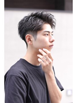 ブレイズ コクラ(BLAZE KOKURA) スパイキーショートツーブロック!