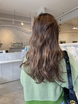 エレノア 自由が丘店(Eleanor) グラデーションカラー／ベージュ/デザインカラー