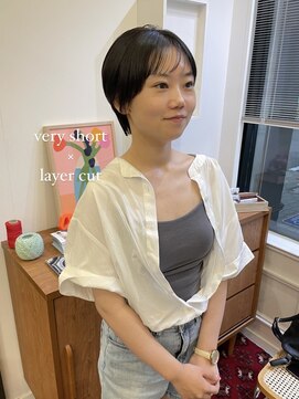 ヘアーアイスカルテット(HAIR ICI QUARTET) 20代30代40代小顔ハンサムショートアッシュブルーブラック