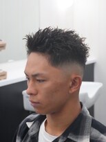 アストロ(ASTRO)&nbsp;一宮スキンフェード×ツイストパーマ大人ビジネスモテ髪20代30代