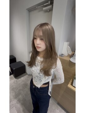 アヴァンス 京橋店(AVANCE) 韓国風レイヤーカット×王道ミルクティー