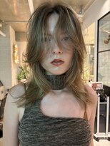 アンドスタイル(&style)&nbsp;レイヤーカット　ハイライト　ベージュ