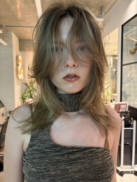 アンドスタイル(&style) レイヤーカット ハイライト ベージュ