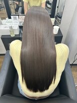 ベルグローアルファ(BELLE GROW ALPHA)&nbsp;レイヤーカット/ミルクティーグレージュ/ダブルカラー/エクステ