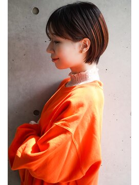 カライングドゥ(ing deux) 大人可愛い20代30代40代黒髪前下がりショートボブ丸みショート◎