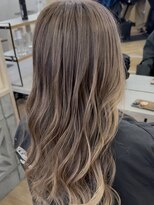 ジェニックバイノギオ(GENIC BY NOGIO)&nbsp;読谷村 赤み抑制バレイヤージュ