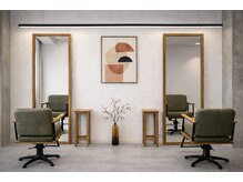 [ holo- の魅力その１ ] アクセス良好☆ 呉服町スクランブル交差点から徒歩３０秒の好立地。