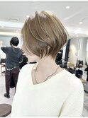 30代/40代/50代・絶壁解消・小顔前下りショートボブ
