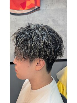 グロウヘアワークス トウキョウ(grow hair works tokyo) Grow hair works tokyo/  ツイストスパイラル