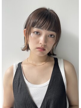 サンバレー(SUNVALLEY) 顔まわりレイヤー外ハネボブ