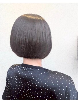 チーモ ハッピー ヘア メイク(CheeMo happy hair make) 大人のミニボブ