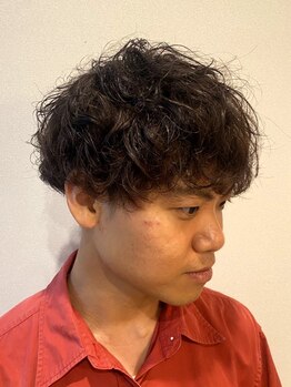 エン(EN)の写真/【バーバー/駐車場あり】経験豊富なスタイリストが扱いやすい清潔感ある好印象スタイルを提案◇瓢箪山