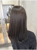 黒髪クラゲヘアーオリーブグレー小顔ココアベージュ