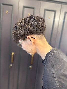 スパイラルパーマ