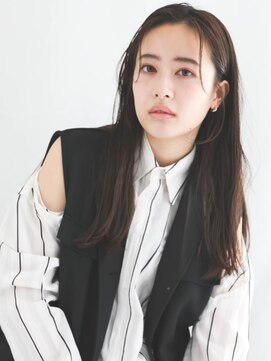 ラパンセ ブルー(LA PENSEE BLEU) 大人かわいい ストレートロング 後れ毛 ナチュラルヘア 20代30代