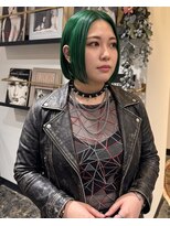 グッドフェローズ キタホリエ(GoodFellas kitahorie) 透明感グリーン×切りっぱなしボブの個性派カラーレイヤー艶感