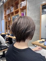 アルトル 池袋2nd(altru)&nbsp;◇大人40代50代60代ショートボブ丸みショート白髪ぼかし