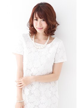 ビーグレイス ふんわりミディアム×30代甘めガーリーヘア