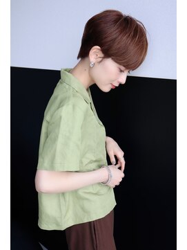 メモリーズ 銀座(Memories) 【Memories】ショートヘア　耳掛け　ハイライト　デザインカラー