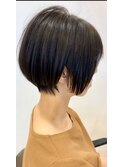 大人かわいい丸みのあるショートボブ