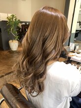 シェノンヘア(Chainon hair) ロング×カーキアッシュ♪