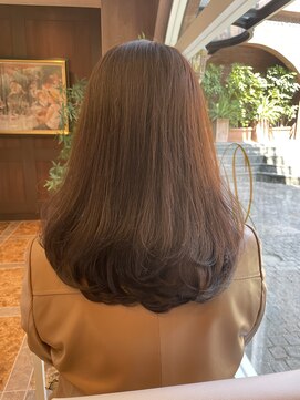 ハグズ ワンカールレイヤースタイル