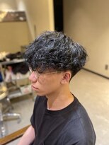 インアンドヤング(in&yang)&nbsp;波巻き/ハイライト/マッシュパーマ/ウルフ