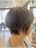 ショートボブ