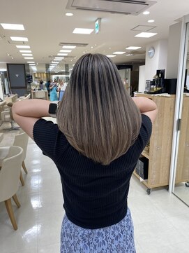 ケンジ 平塚ラスカ店(KENJE) バレイヤージュ/シャドウルーツ/ハイライト/デザインカラー/平塚