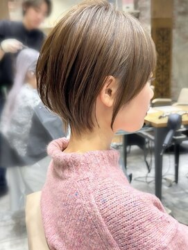 アフロート ルヴア(AFLOAT RUVUA) みねスタイル♪ 似合わせ ショート ボブ 30代 40代 小顔 新宿