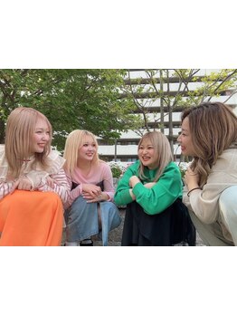 【当日予約OK】女性目線での提案が嬉しい★満足度の高い口コミ多数！気さくで親しみやすいスタイリスト揃い