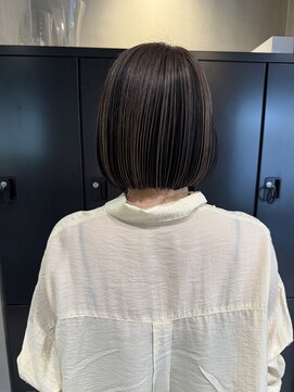 ラトリエ(L'Atelier) アンブレラカラー/ミニボブ/切りっぱなしボブ