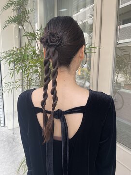 ウル(ulu) カチモリタイトヘアセット