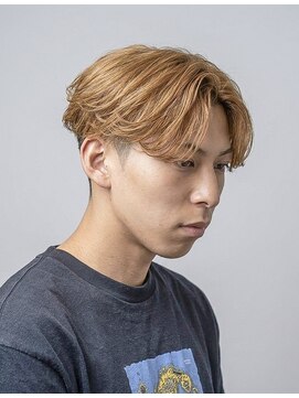 レボ 片町店(Revo) 海外風ブラウン×センターパート