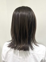 リタ(RITA)&nbsp;タッセル×透明感カラー　グレージュ（森川）