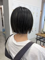 テラス トヨタ(Telasu Toyota)&nbsp;外ハネ切りっぱなしミニボブ
