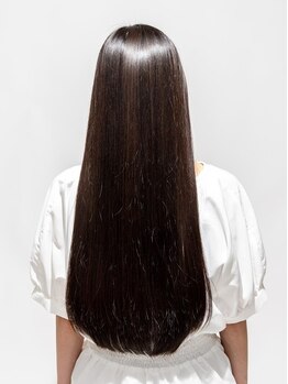 ブロッサム 若葉店(Blossom)の写真/髪質改善エステ「ハナサカス」で自分史上最高のツヤ髪に...。柔らかな質感を実感してみて♪
