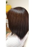 ミディアムヘアスタイル