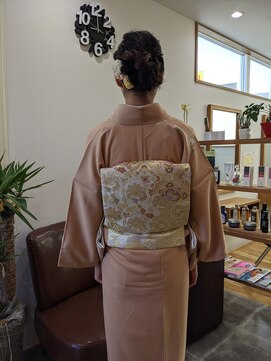 ヘアーメイク エスト(Hair make est) 訪問着着付け