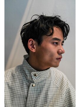 そそ ツイストピンパーマショート