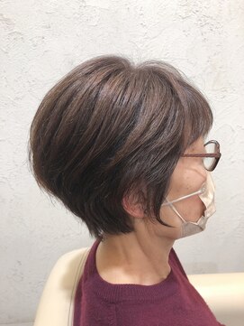 サイン(SIGN) 【大人くせ毛ショートスタイル・30代40代50代・江渡裕司ミセス】