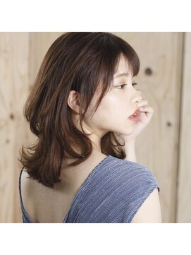 ヌール(Nuru) くびれレイヤースタイル/オレンジベージュ