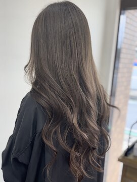 ヘアーサロン カラー 色彩店(COLOR) 透明感ベージュ系カラー