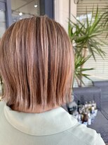 アルール バイ フェローズ(ARULE by fellows)&nbsp;ルーツカラー×外ハネ切りっぱなしボブ