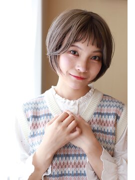 ピース(piece) アッシュグレイラウンドショートヘア